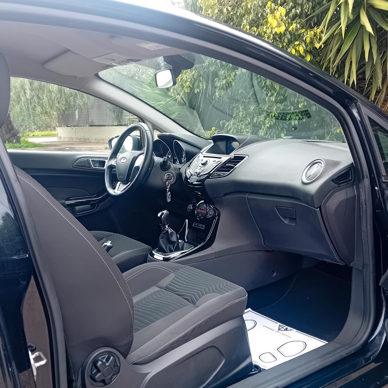 Ford Fiesta 1.5 TDCi 75CV 3 porte Titanium