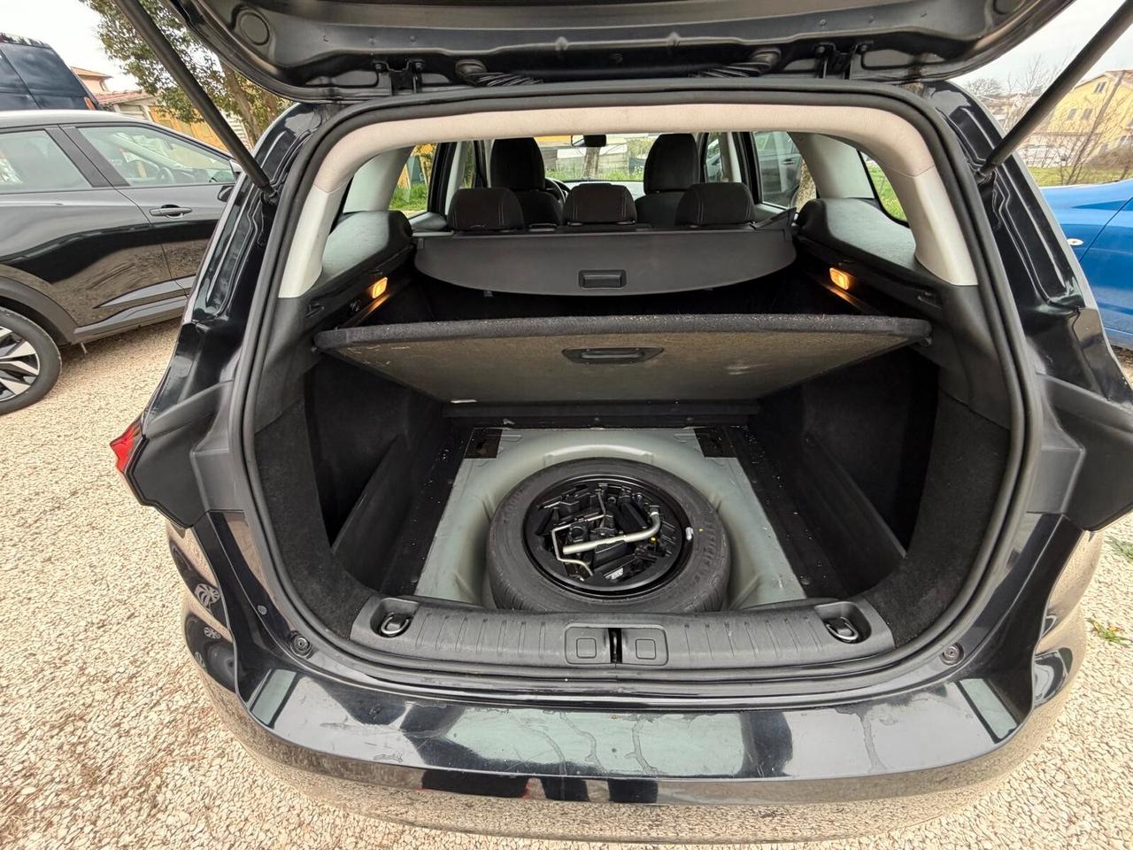 Fiat Tipo 1.6 Mjt SW Lounge