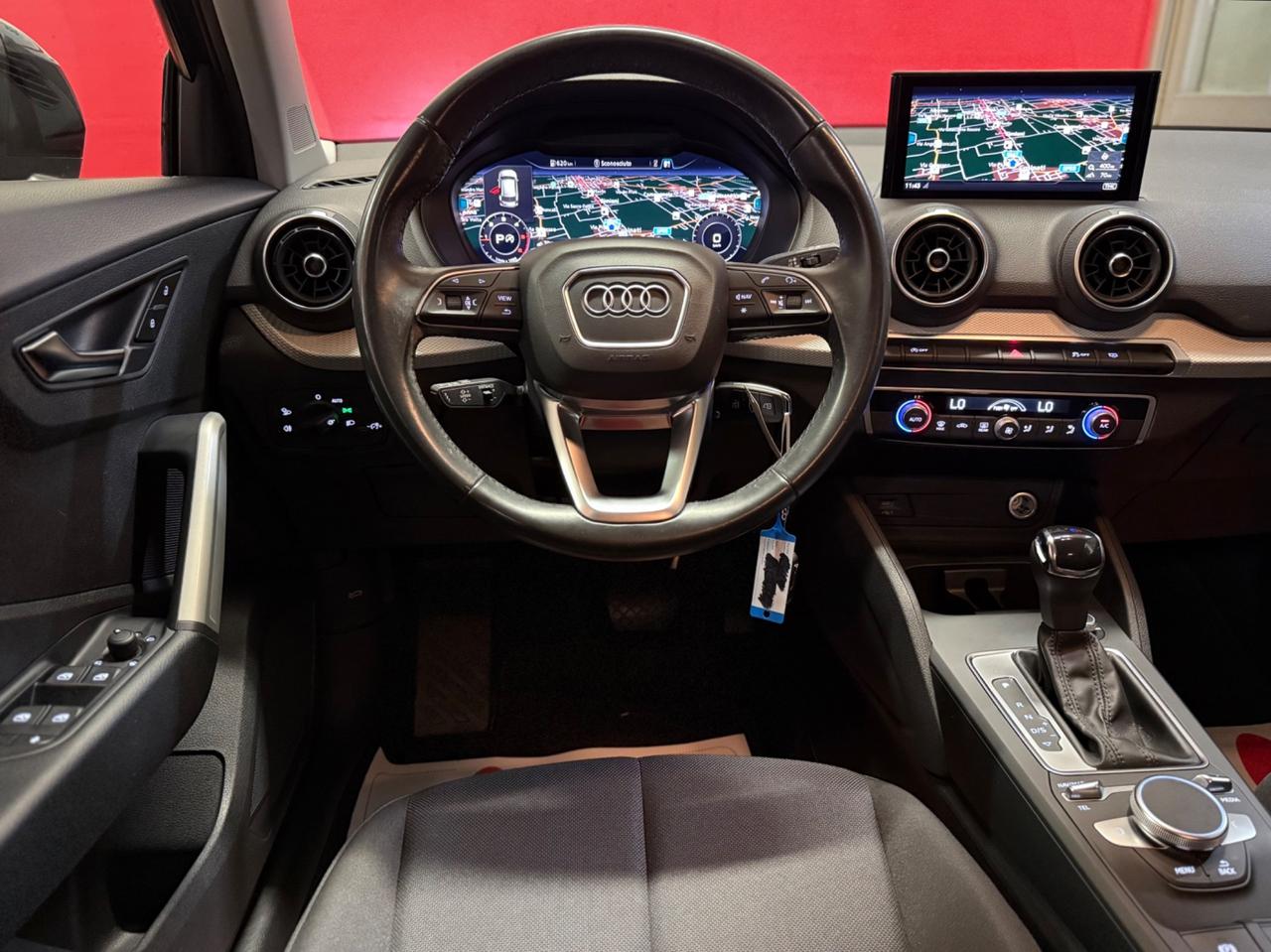 Audi Q2 35 TDI quattro S tronic Business