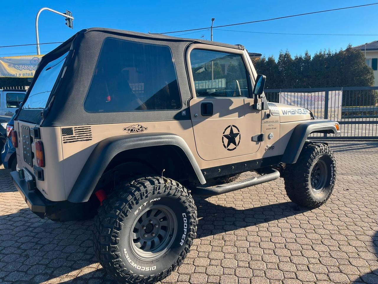 Jeep Wrangler 4.0 cat Sport