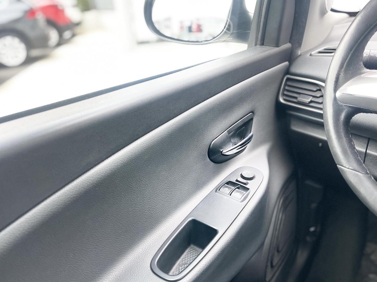 Lancia Ypsilon 1.2 Benzina 69CV E5 Neo - 2011