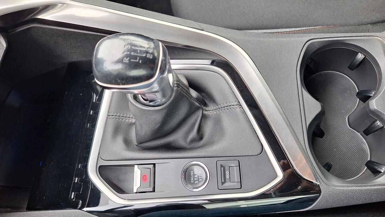 Peugeot 3008 1.5 BlueHDi 130CV Active Business-C.MANUALE