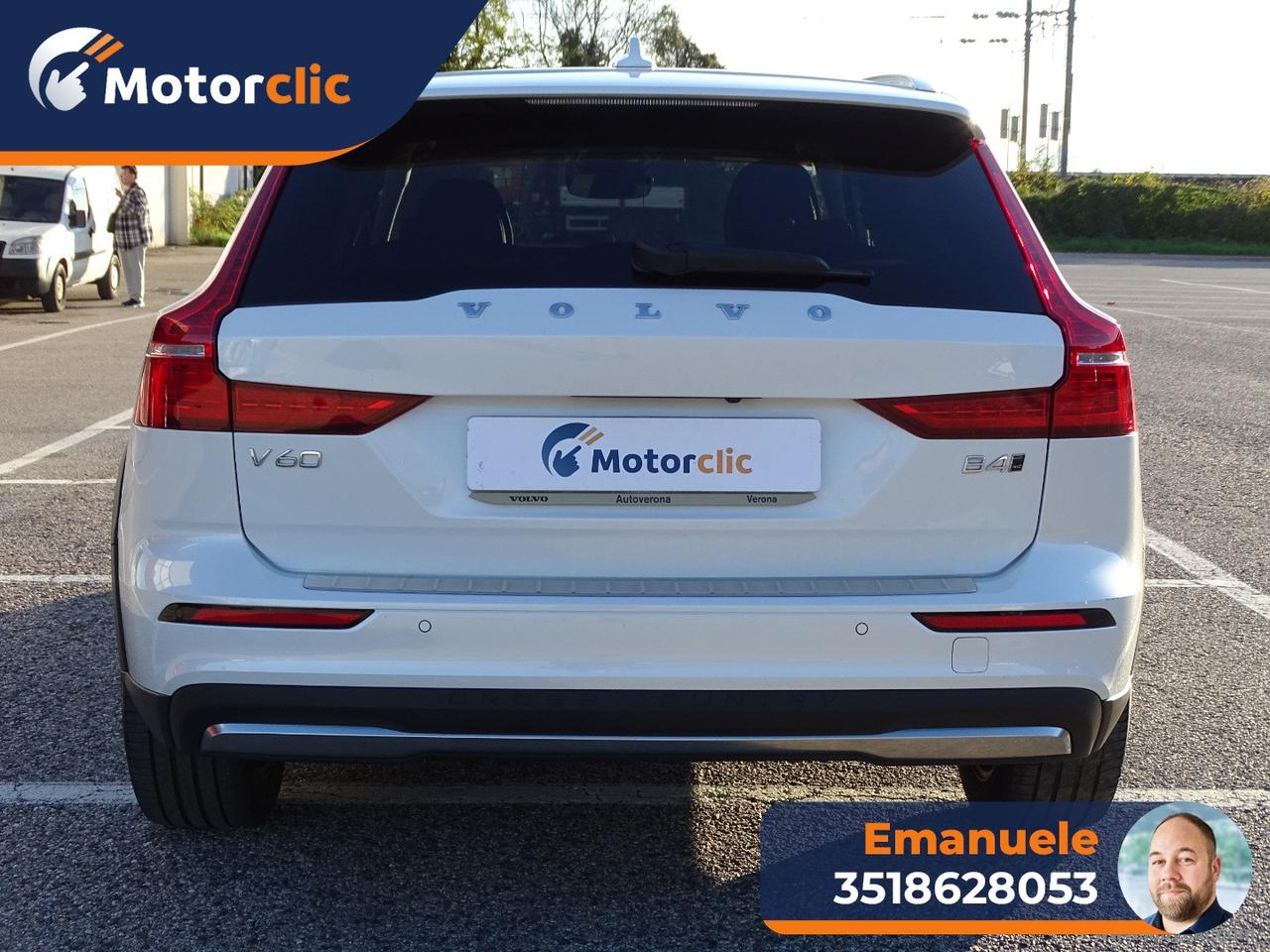 VOLVO V60 Cross Country B4