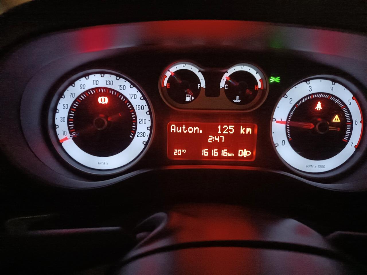 Fiat 500L 1.6 Multijet 120 CV Trekking