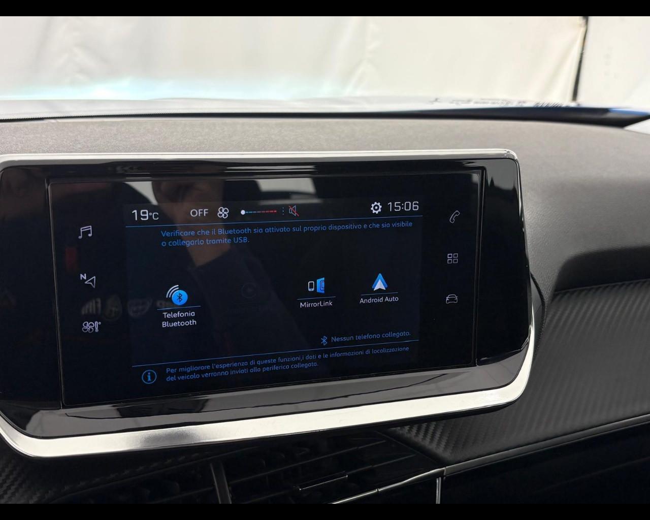 PEUGEOT 2008 1.2 puretech Active 100cv - GPL AFTERMARKET