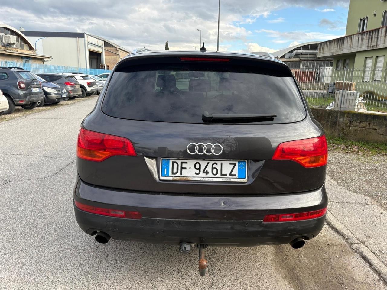 Audi Q7 3.0 V6 TDI 233CV quattro tiptronic 270.000 KM