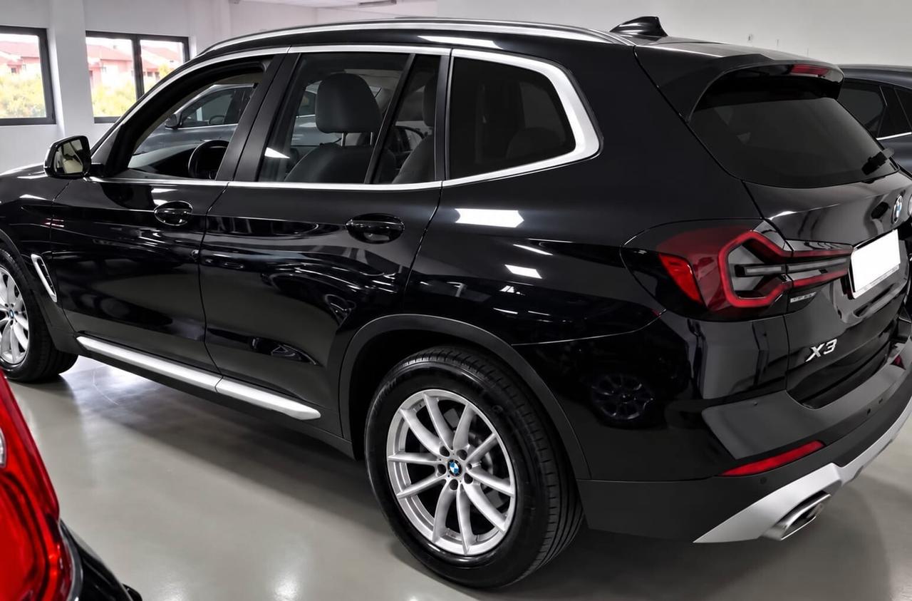 Bmw X3 xDrive20d 48V 4x4 con tetto panoramico