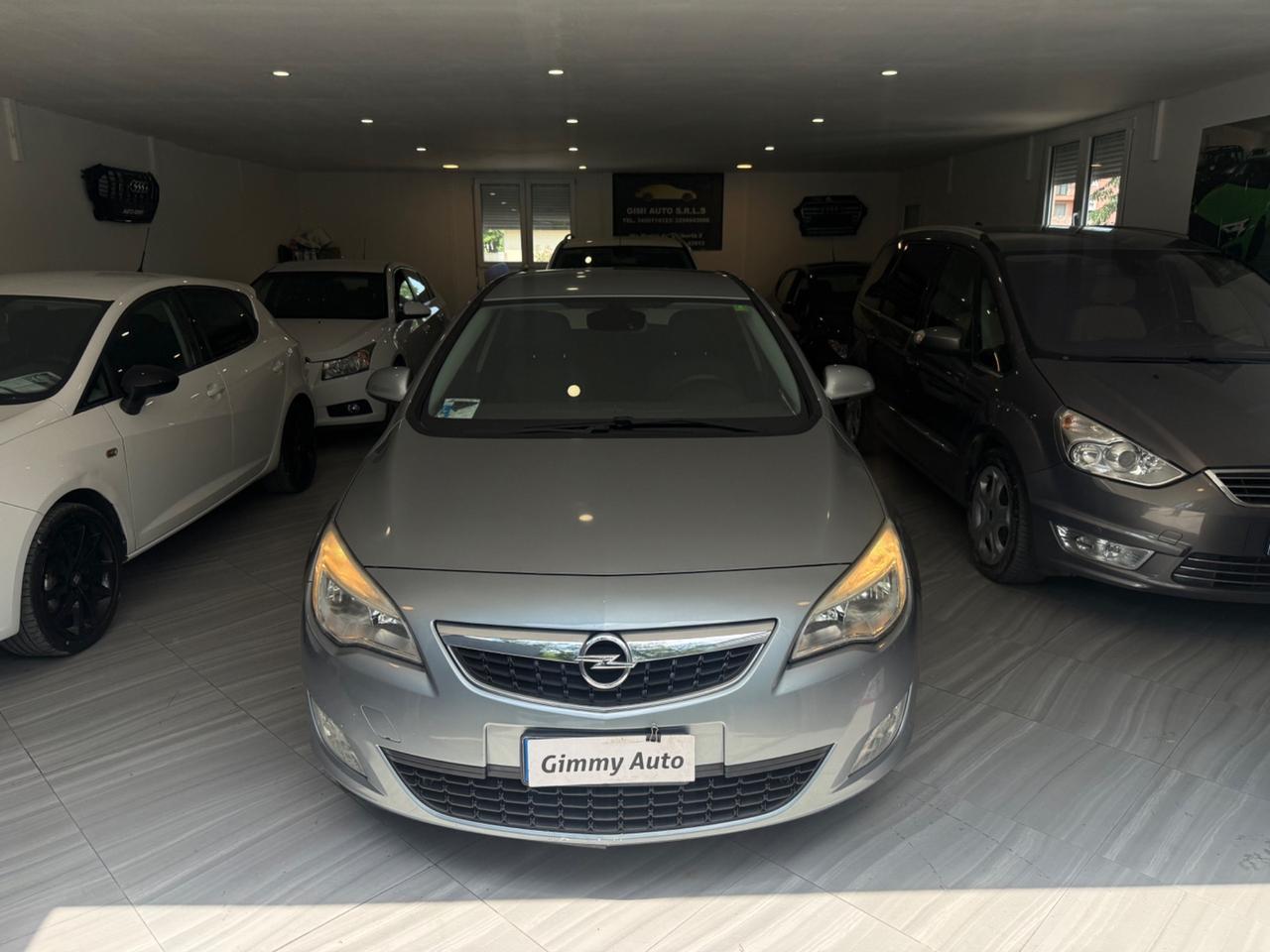 Opel Astra 1.7 DIESEL ANNO 2012