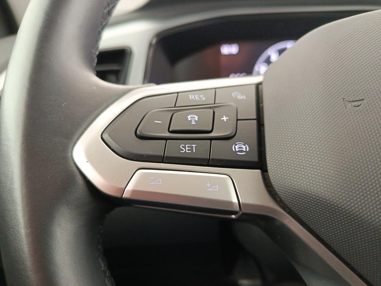 VOLKSWAGEN T-Roc - T-Roc 1.0 TSI Style