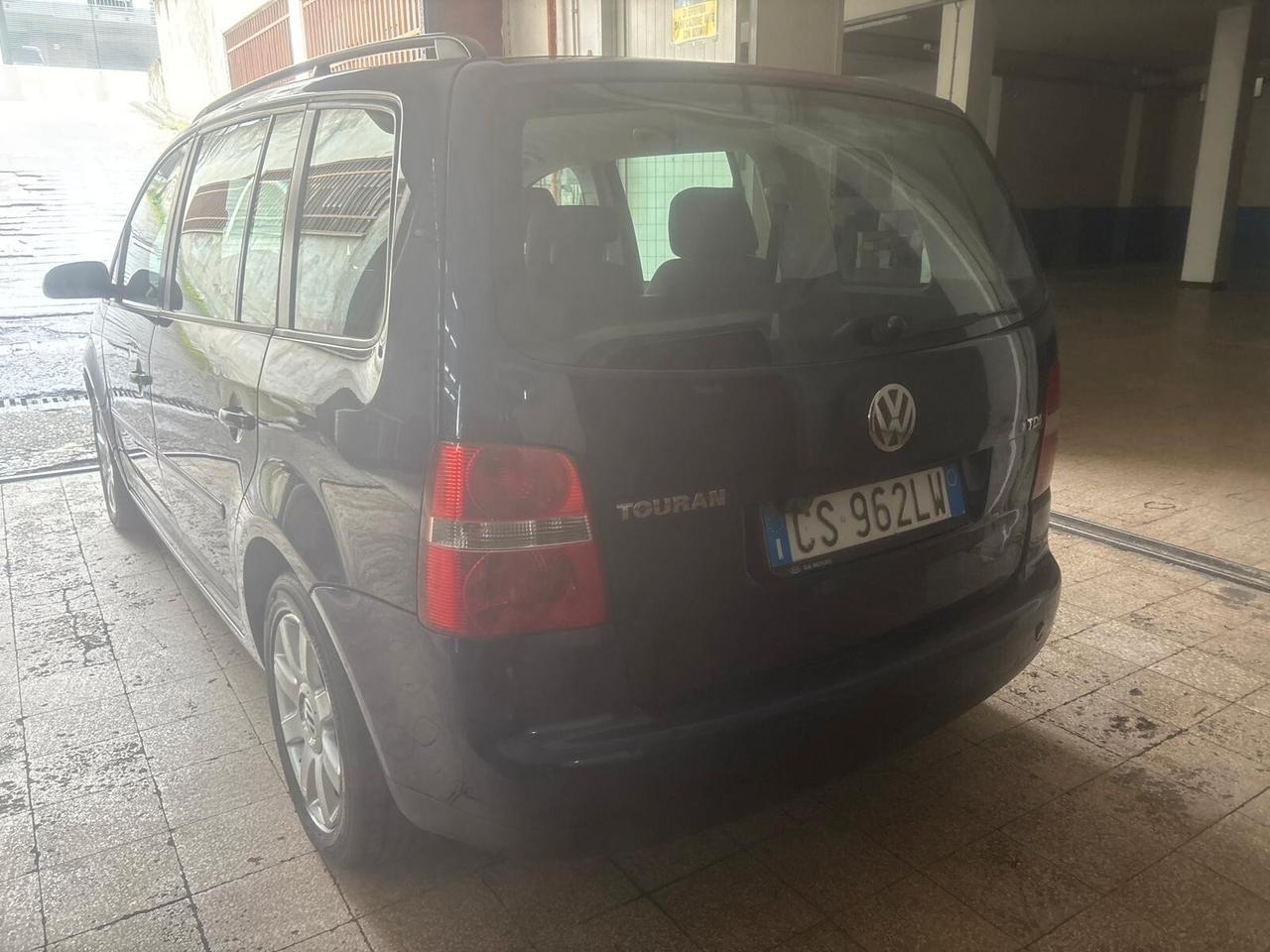 Volkswagen Touran 2.0 TDI 136CV Highline
