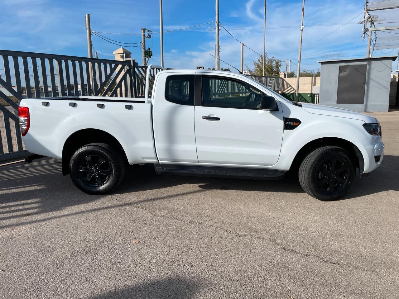 Ford Ranger 2.2 TDCi 160cv Super Cab XL 4pt.