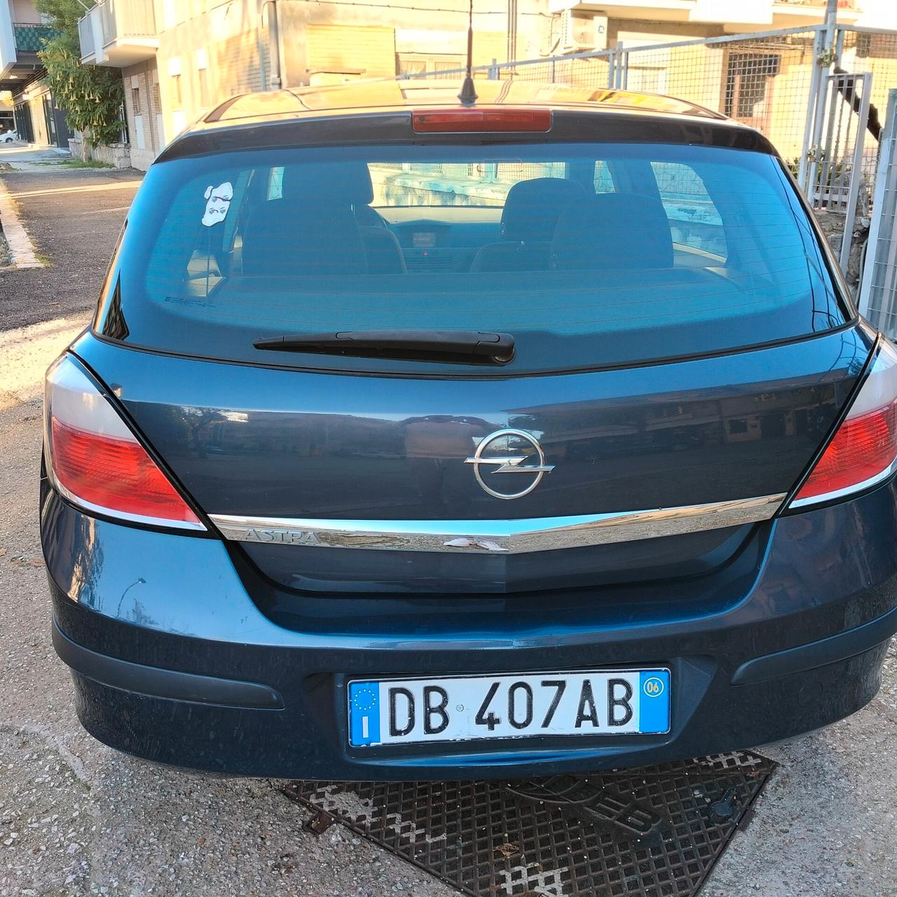 Opel Astra 1.4 16V Twinport 5 porte Enjoy