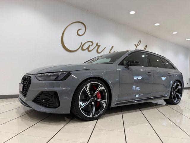 AUDI RS4 TFSI Avant Full Optionals