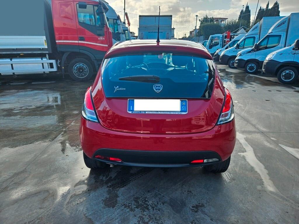 Lancia Ypsilon 1.2 69 CV 5 porte Elefantino