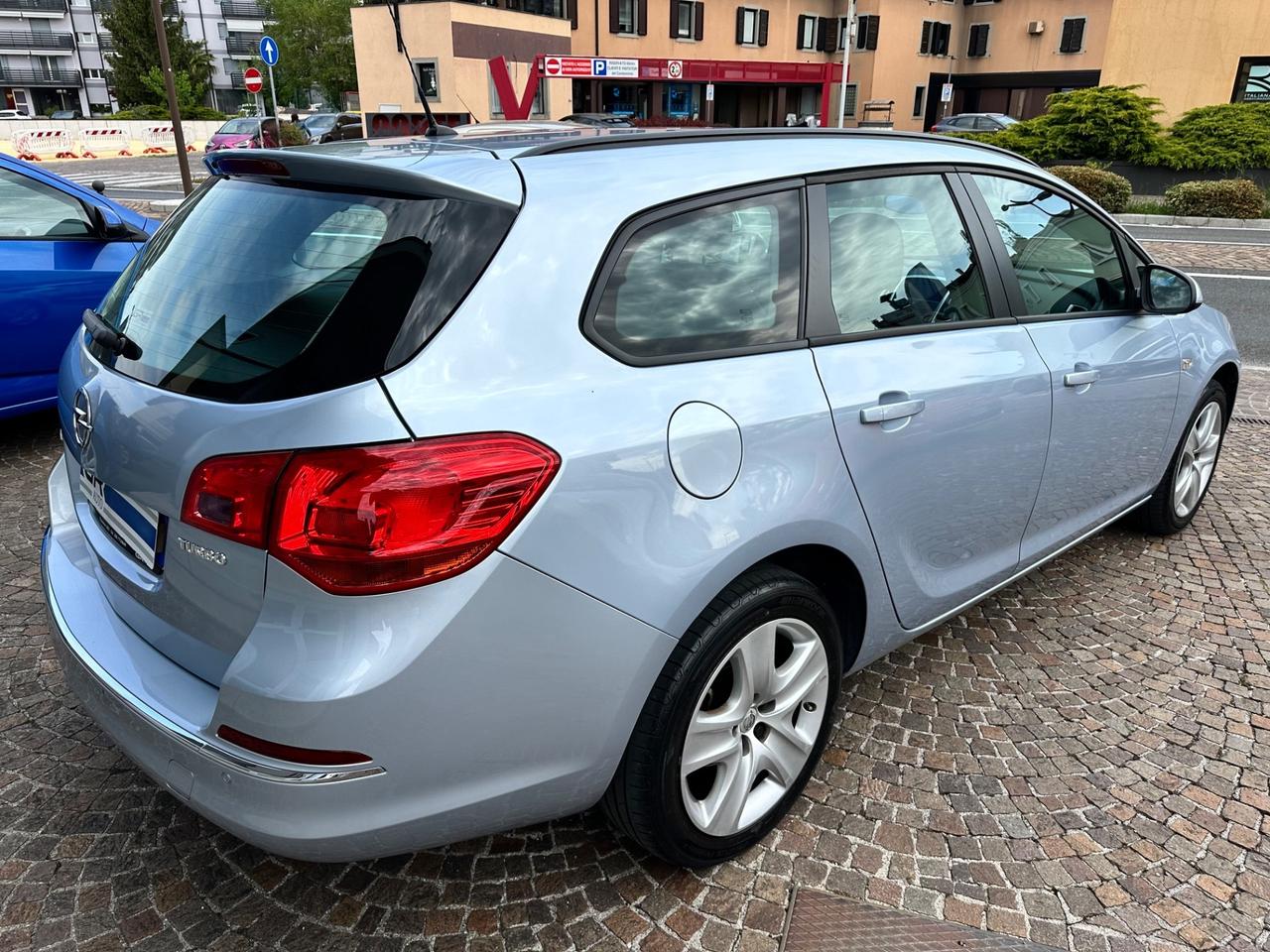 Opel Astra 1.4Bz 140CV Sports Tourer Elective