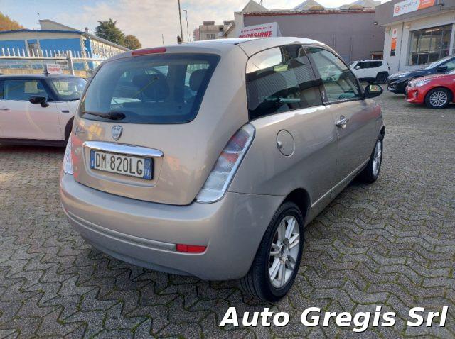 LANCIA Ypsilon 1.2 Oro