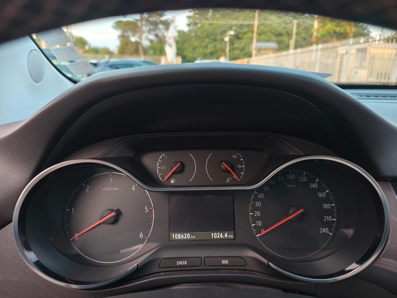 Opel Crossland X 1.5 DIESEL 102 CV