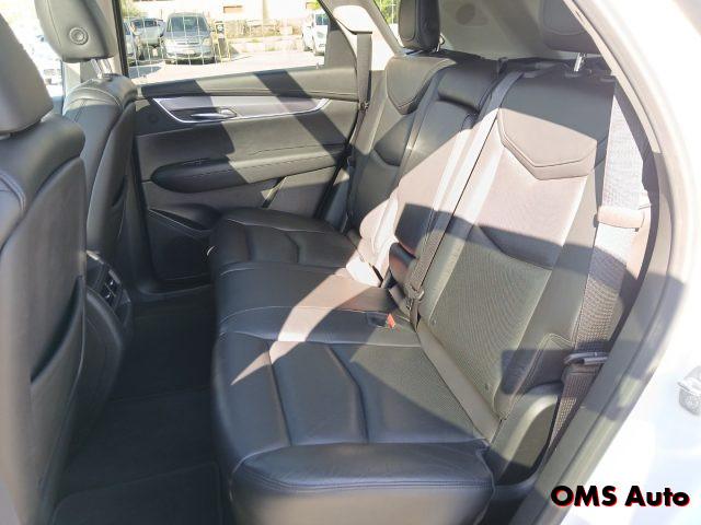 CADILLAC XT5 3.6L V6 AWD AT Premium