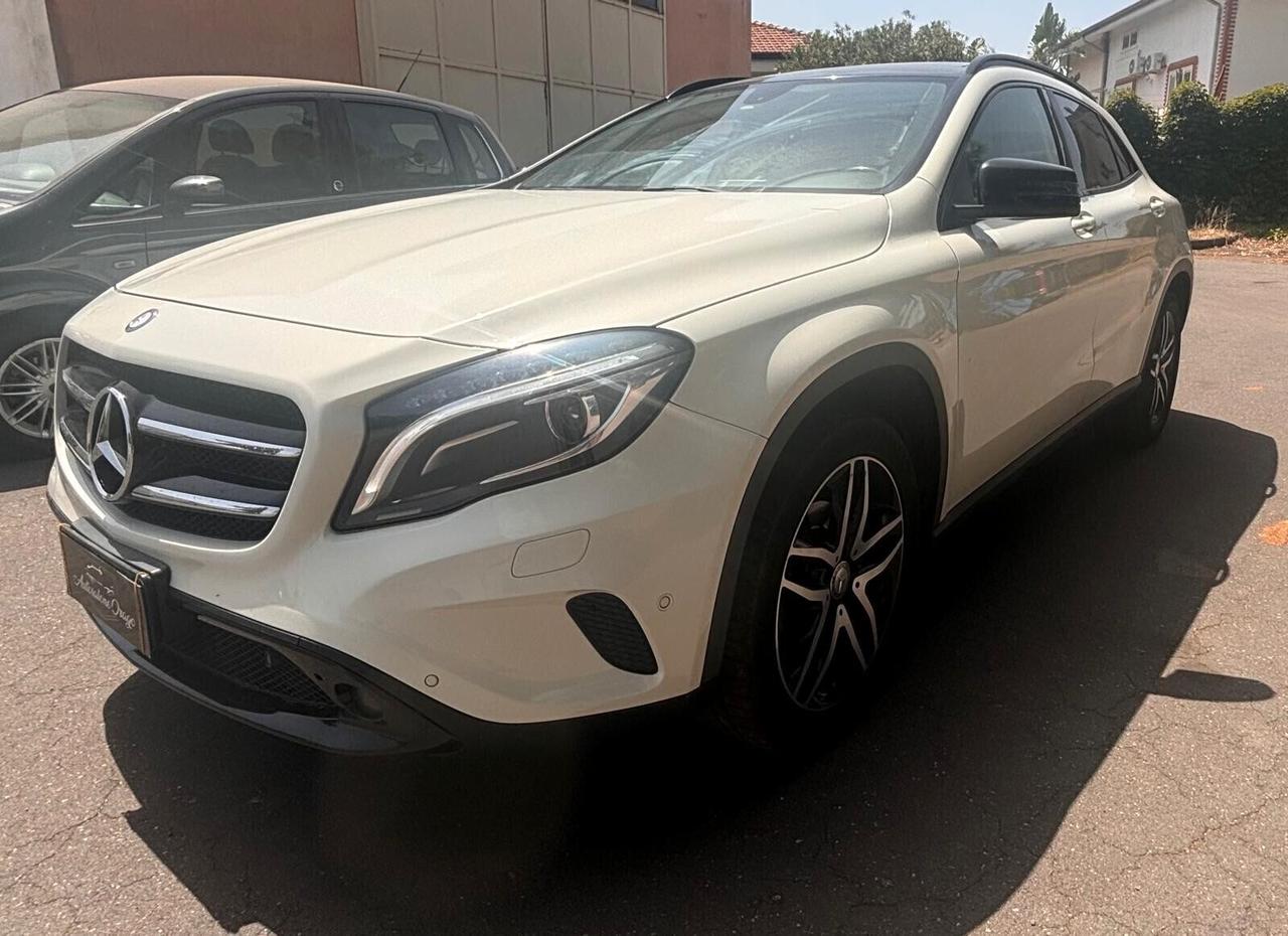 Mercedes-benz GLA 200 d Automatic 4Matic Premium