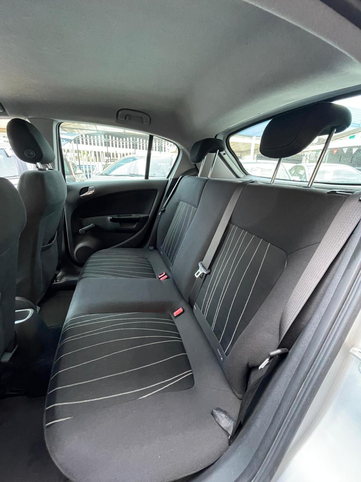 OPEL CORSA 1.2 B/GPL