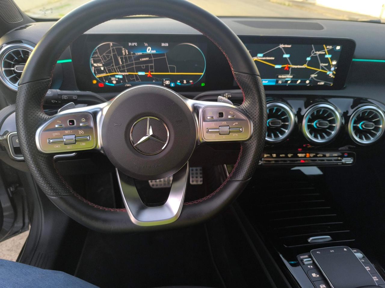 MERCEDES A AMG PREMIUM 118 200 D 116cv AUTOMATIC