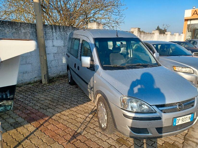 Opel Combo 1.6 CNG Metano 5p. Tour Enjoy