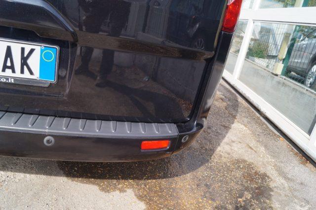 FORD Tourneo Custom 300 2.2 TDCi 155CV PL Trend
