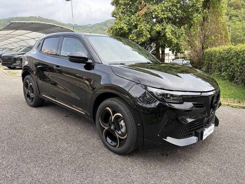 Alfa Romeo Junior 1.2 145 CV Hybrid eDCT6 Q4 Intensa