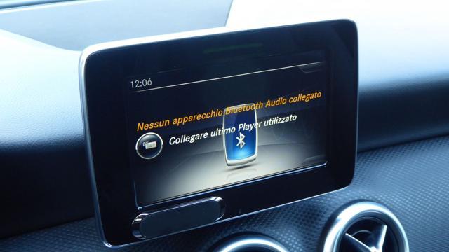 MERCEDES-BENZ A 160 d Automatic Business