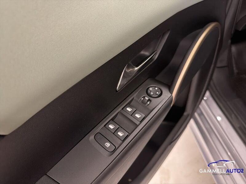 Lancia Ypsilon Ibrida Ibrida 100cv Ypsilon e-DCT