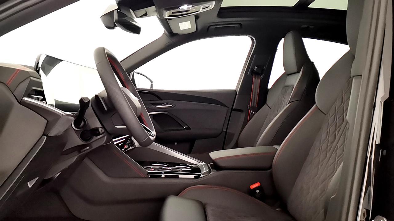 AUDI Q5 II 2025 Sportback - Q5 Sportback 2.0 tdi mhev+ S line edition quattro 204cv s-tronic