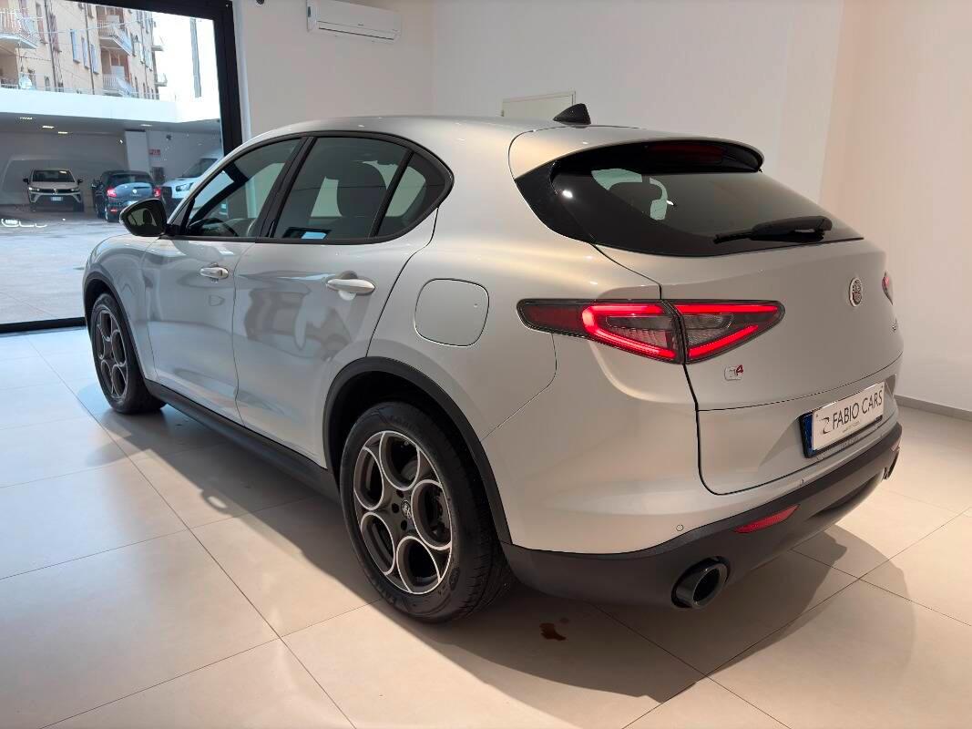 Alfa Romeo Stelvio 2.2 t Sprint Q4 210cv auto
