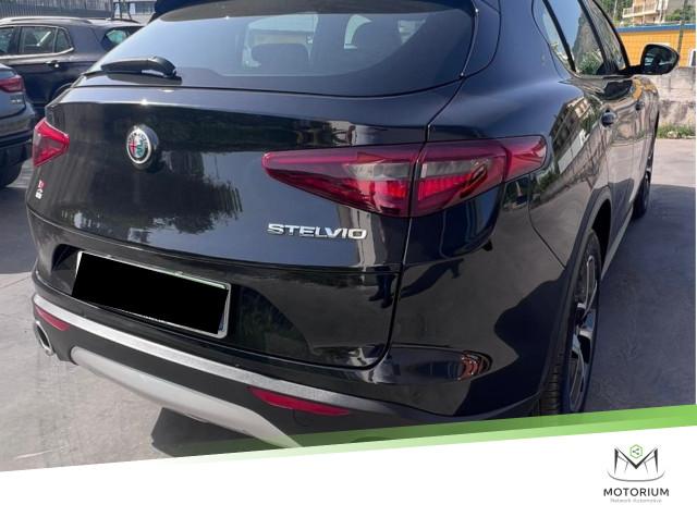 Alfa Romeo Stelvio 2.2 Turbodiesel 160 CV AT8 RWD Business