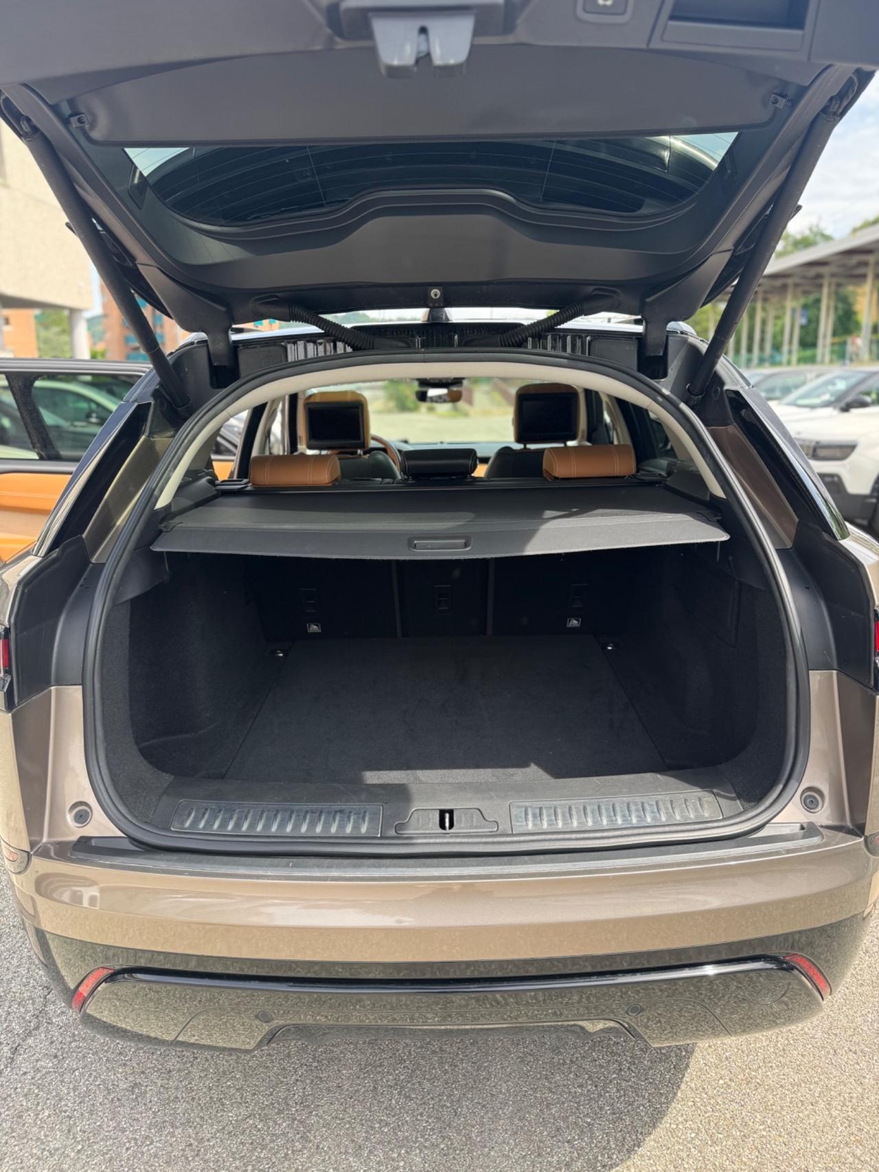 RANGE ROVER VELAR 3.0 V6 300 CV FULL