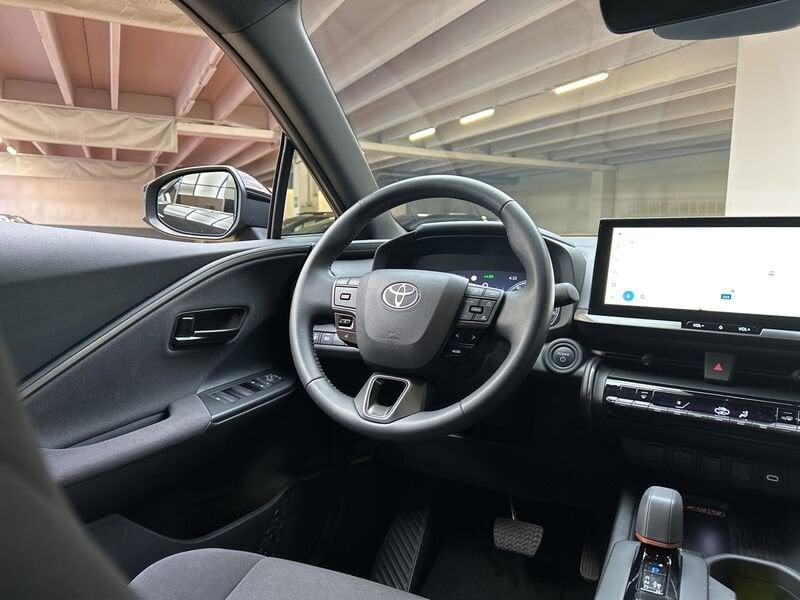 Toyota C-HR 1.8 hv Trend fwd e-cvt