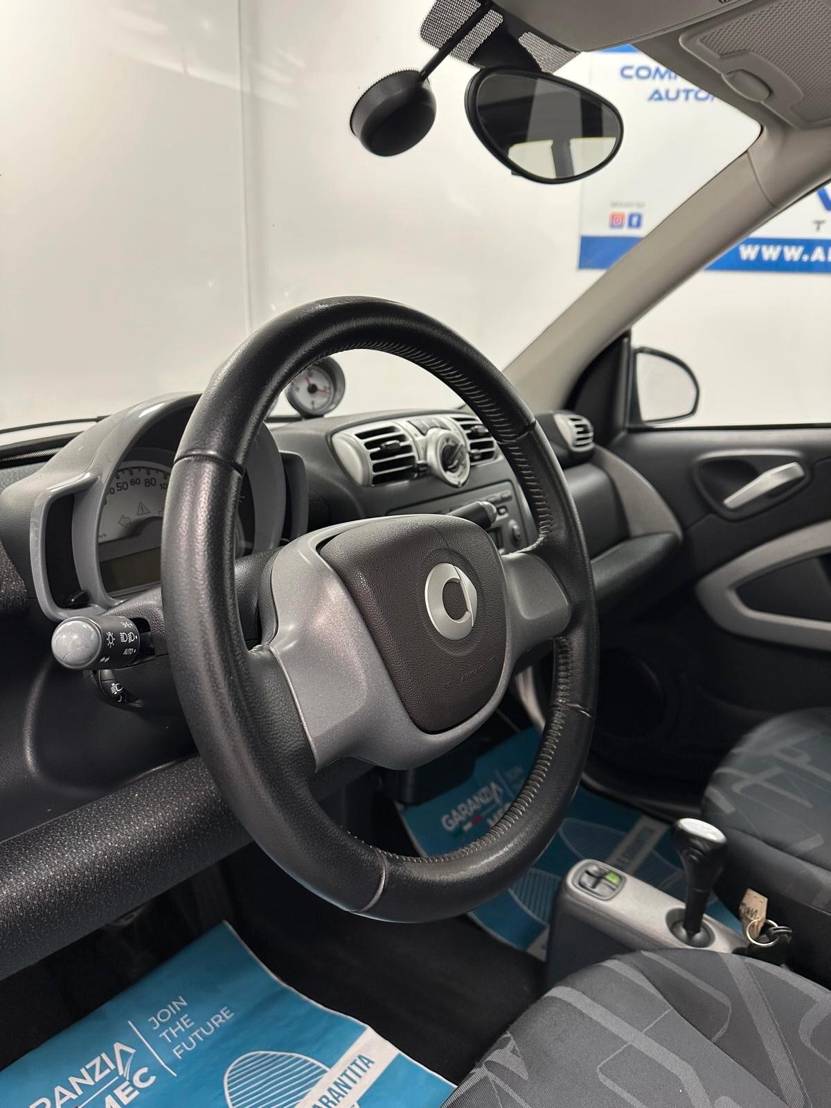 Smart ForTwo 1000 52 kW MHD cabrio pure - NeoPatentati