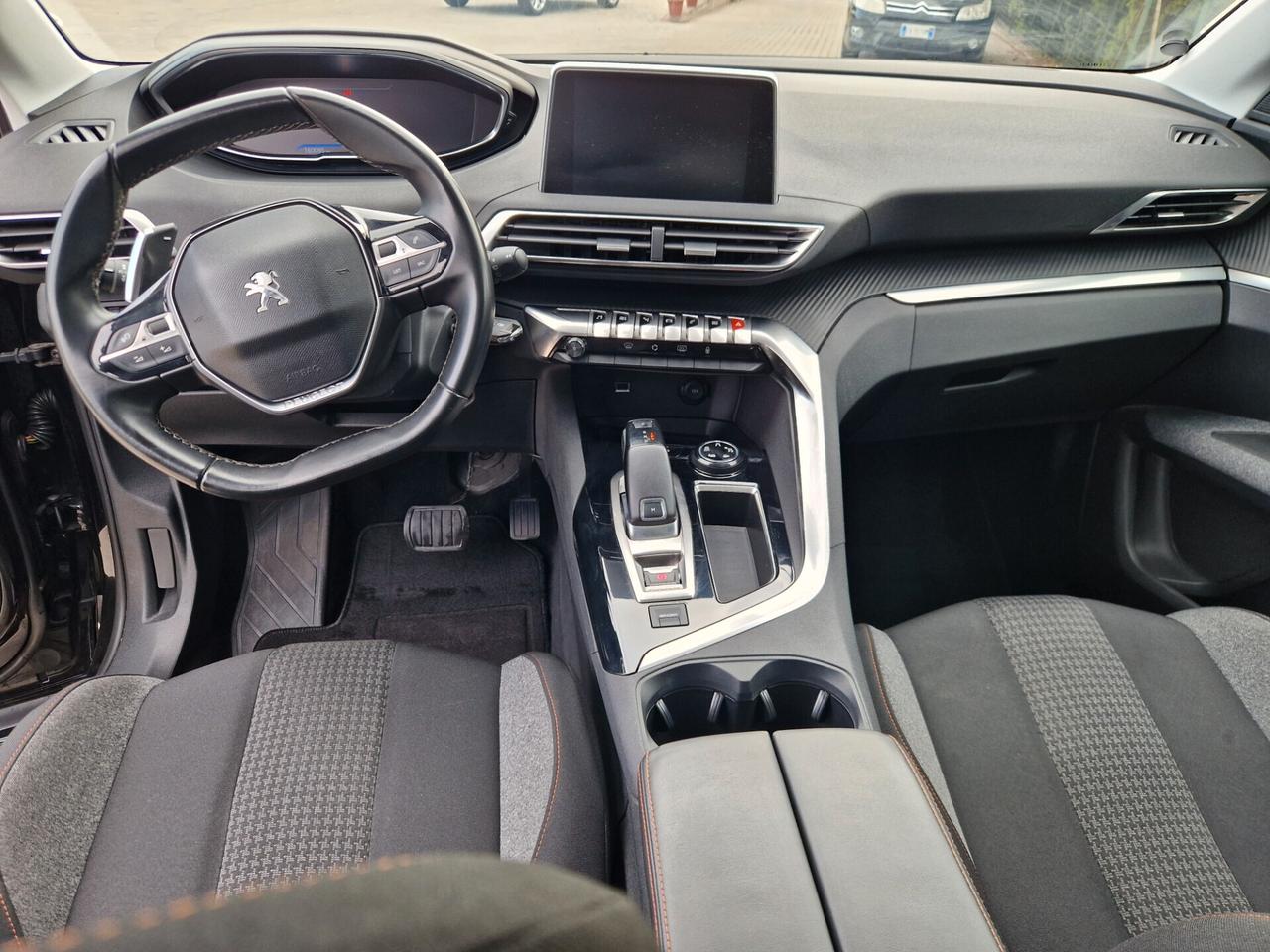 Peugeot 3008 BlueHDi 130 S&S EAT8 Allure