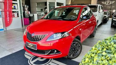 Lancia Ypsilon 1.0 firefly 70CV hybrid Gold + Neopatentato