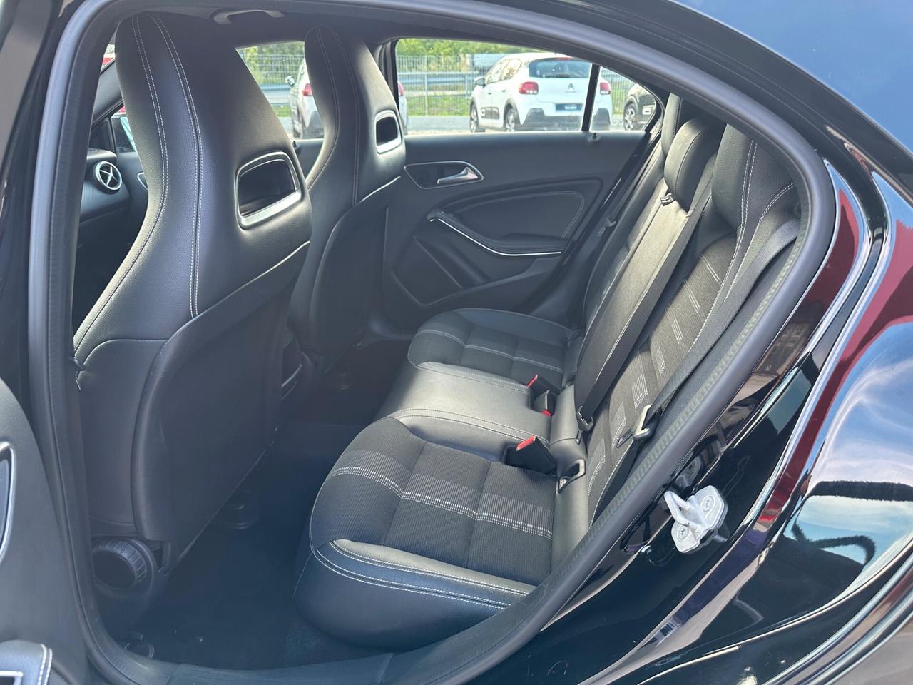 Mercedes-benz A 180 A 180 d Automatic Sport