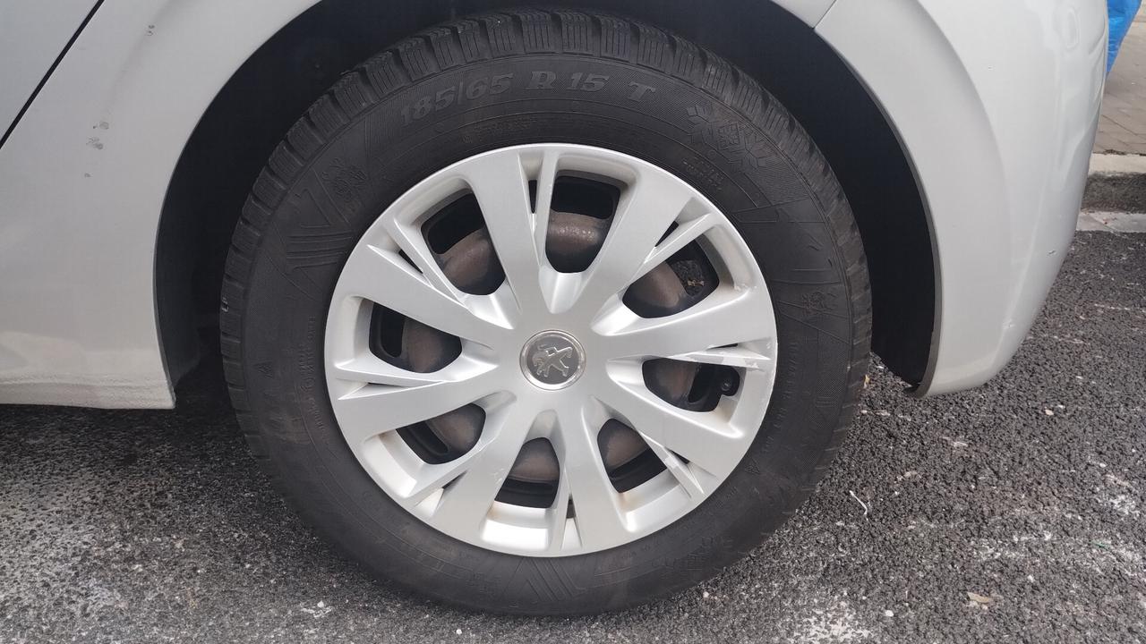 Peugeot 208 BlueHDi 75 S&S 5 porte Active