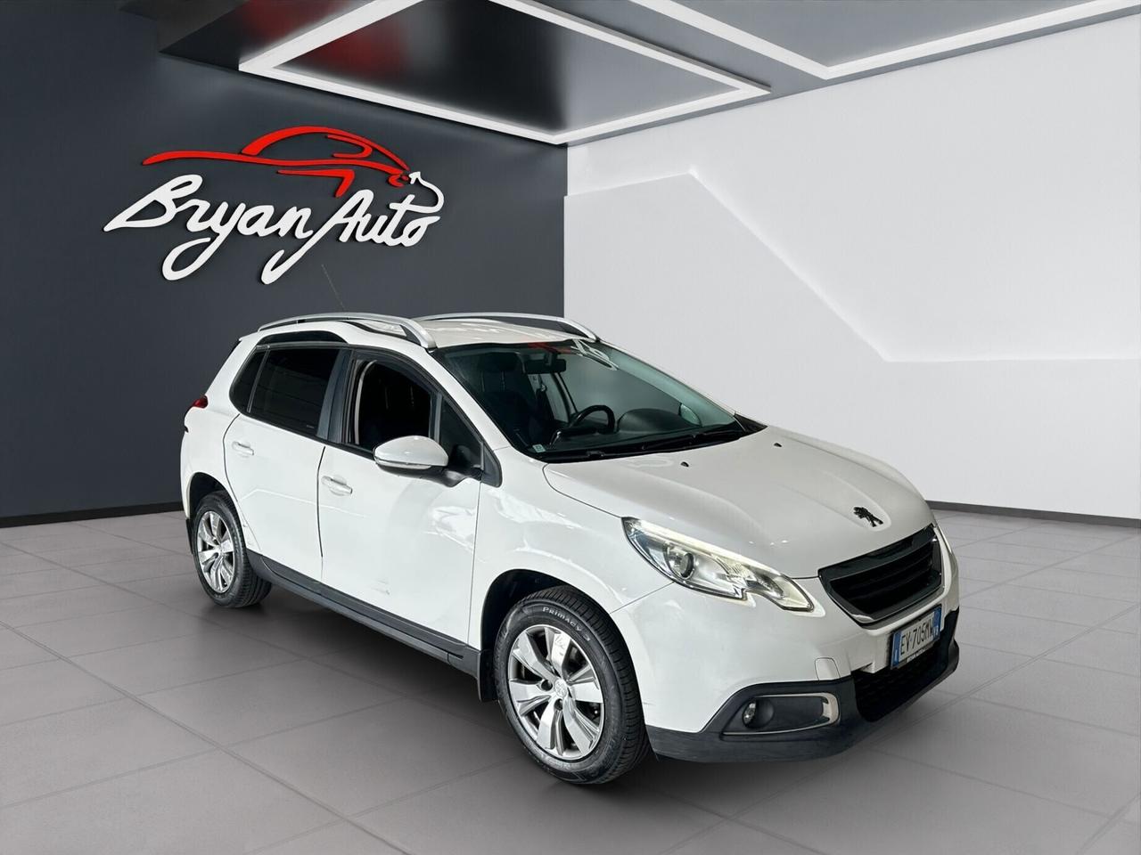 Peugeot 2008 1.6 HDi 92 CV Urban Cross