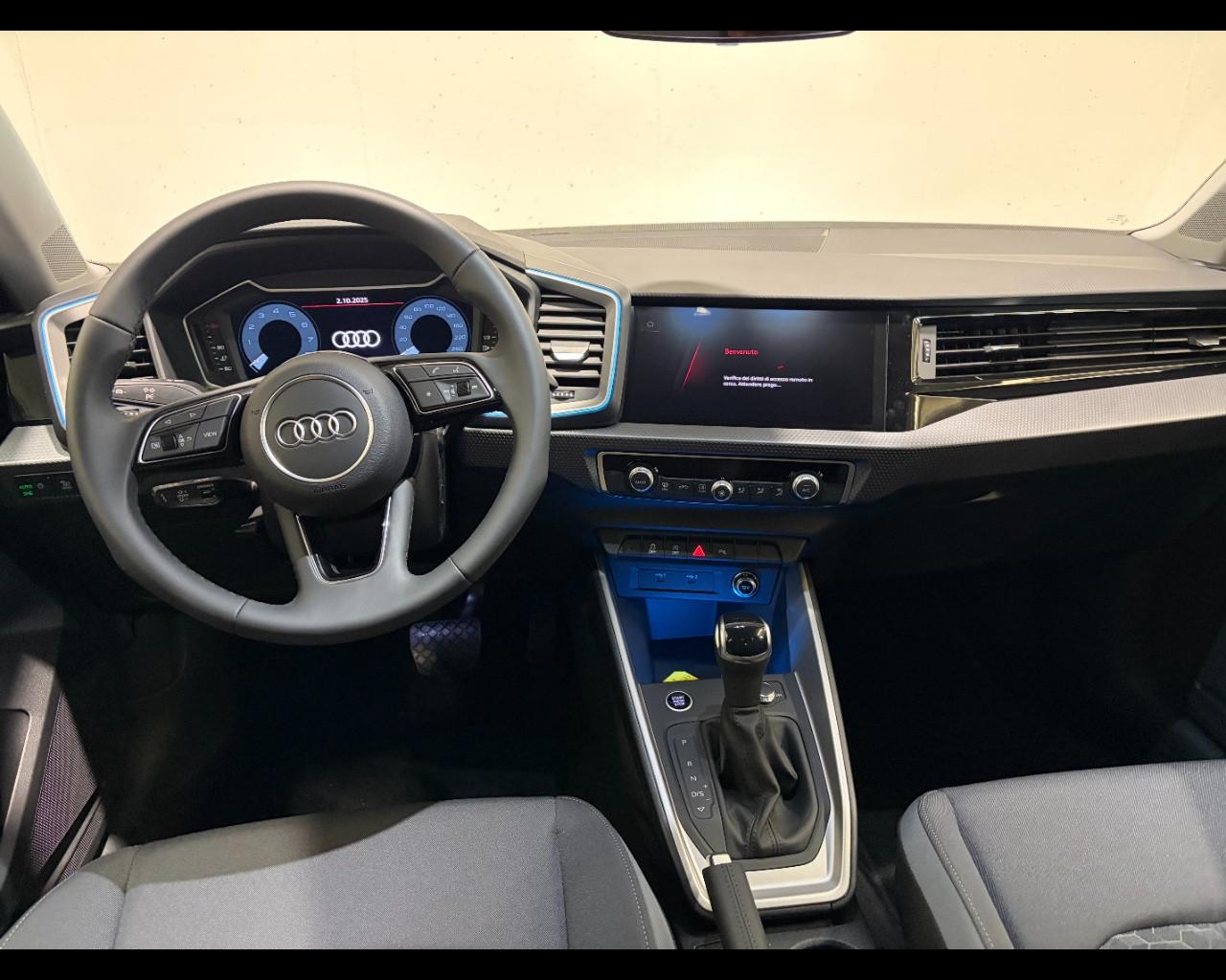 AUDI A1 SPORTBACK 30 TFSI S-TRONIC IDENTITY BLACK