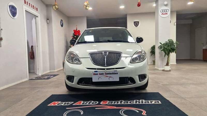 Lancia Ypsilon 1.2 69 CV Diva