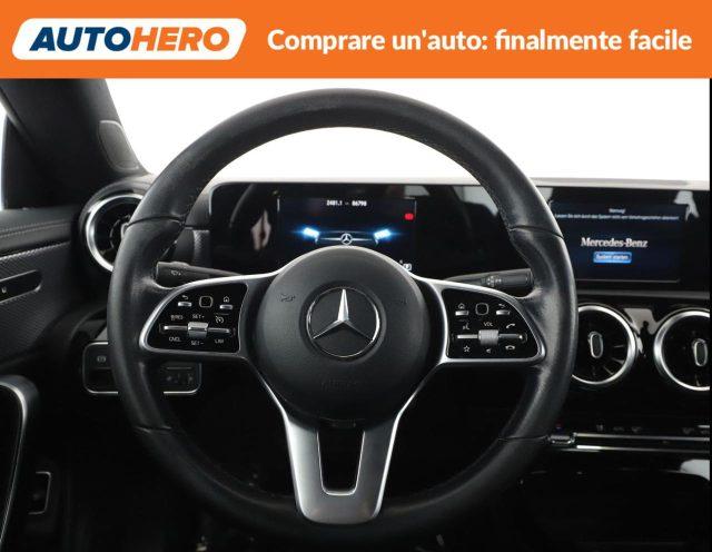 MERCEDES-BENZ CLA 200 d Automatic Shooting Brake Sport