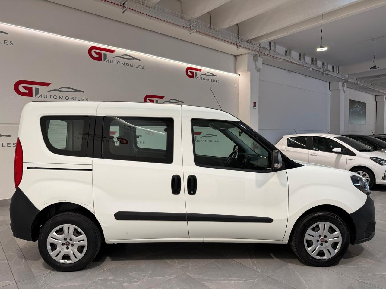 Fiat Doblo Doblò 1.3 MJT 16V 95CV Lounge AUTOCARRO 5 POSTI