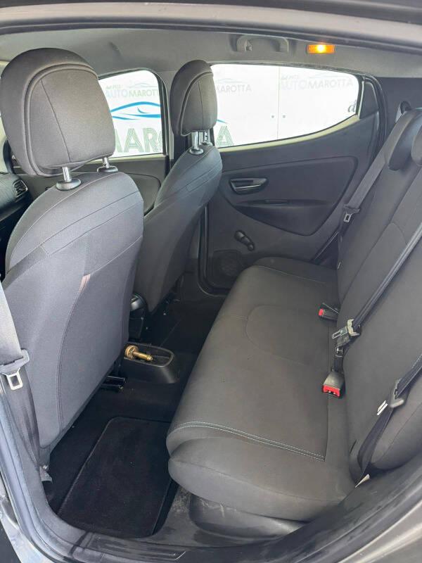 Lancia Ypsilon 1.2 8v Gold ecochic Gpl 69cv E6