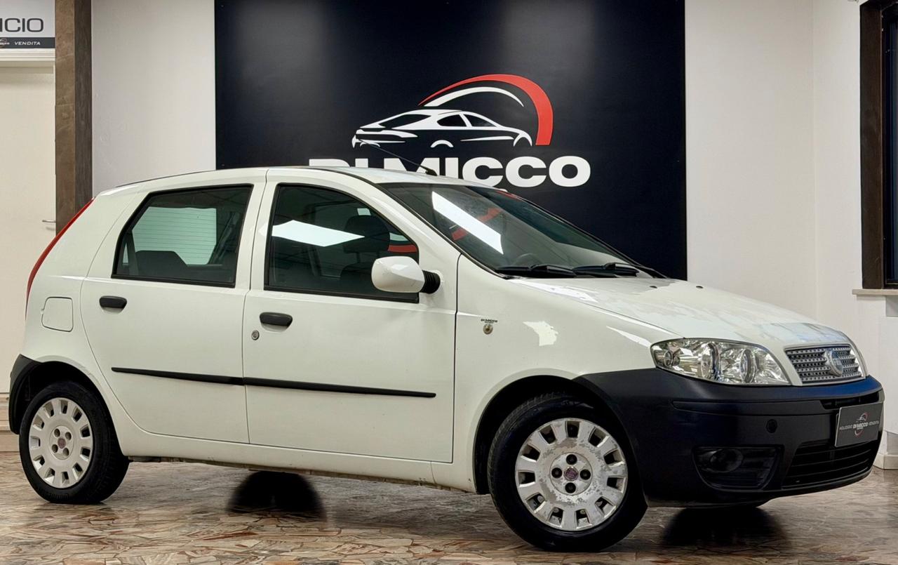 Fiat Punto 1.3 MJT 16V 5p. 4p.ti Active Van