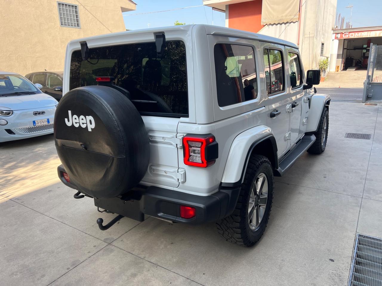 Jeep Wrangler Unlimited 2.2 Mjt II Sahara