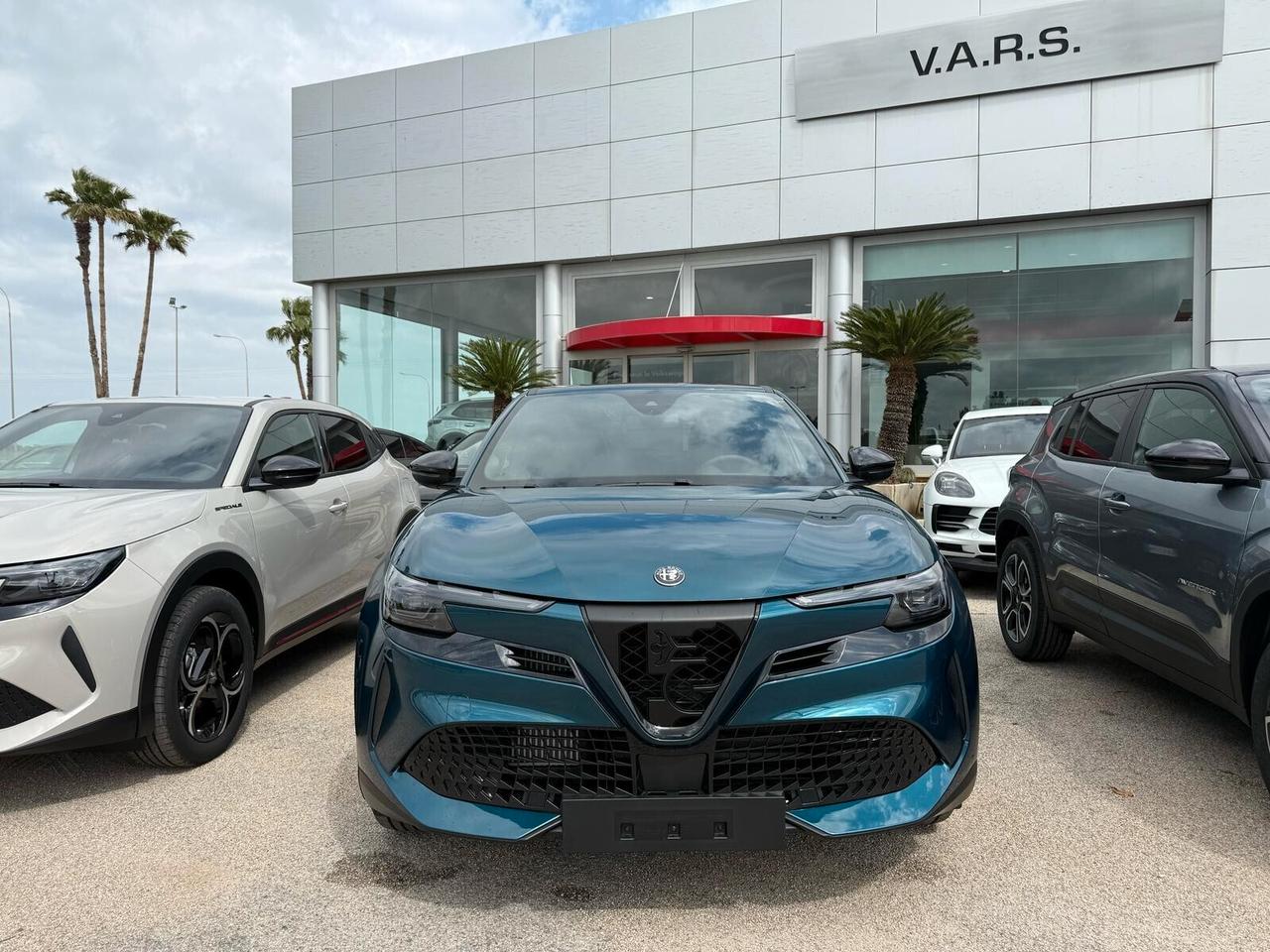 Alfa Romeo Junior 1.2 136 CV Hybrid eDCT6 Speciale
