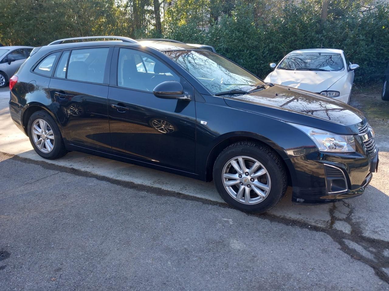 Chevrolet Cruze 1.7 Diesel Station Wagon LTZ